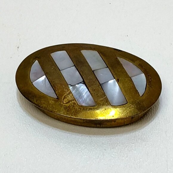 Pill Box Mother-of-Pearl Inlay Hand-Crafted Brass English Edwardian Circa 1900 - Picture 1 of 7